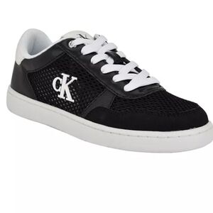 Calvin Klein Heyra sneakers black and white Size 7.5, in original box